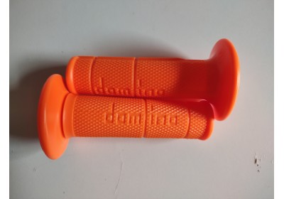 Ръкохватки Domino оранжеви